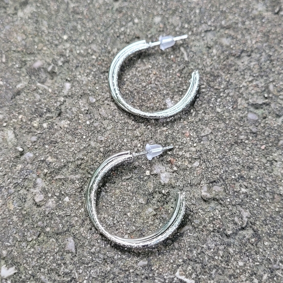 2 for $14! Silver Hoop Earrings NWOT - Picture 2 of 3